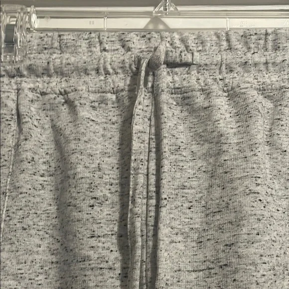 Gray Athletic Shorts with Elastic Waistband and Team Logo NWOT - Picture 4 of 7